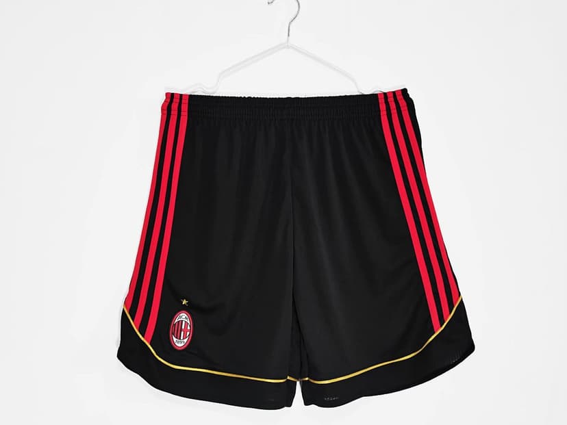 AC Milan Retro Shirt 2006/07 Home — photo 1