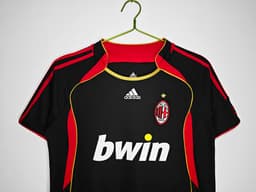 AC Milan Retro Shirt 2006/07 Third — photo 2