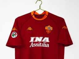 AS Roma Retro Shirt 2001/02 Home — photo 3