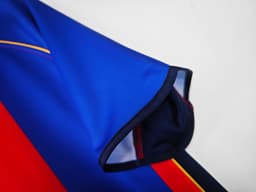 Barcelona Retro Shirt 2001/02 Home — photo 3
