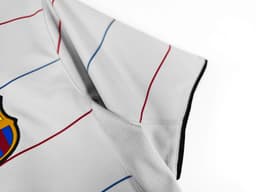 Barcelona Retro Shirt 2003/04 Away — photo 4