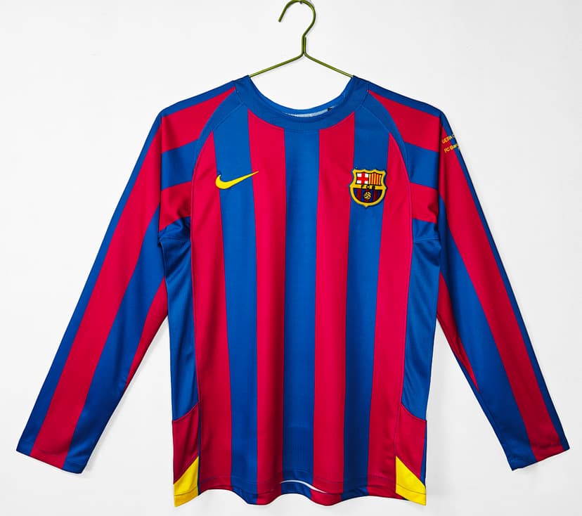 Barcelona Retro Shirt 2005/06 Home Long Sleeve — photo 1