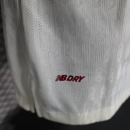 Bayer Leverkusen Away Jersey 2025/26 — photo 4