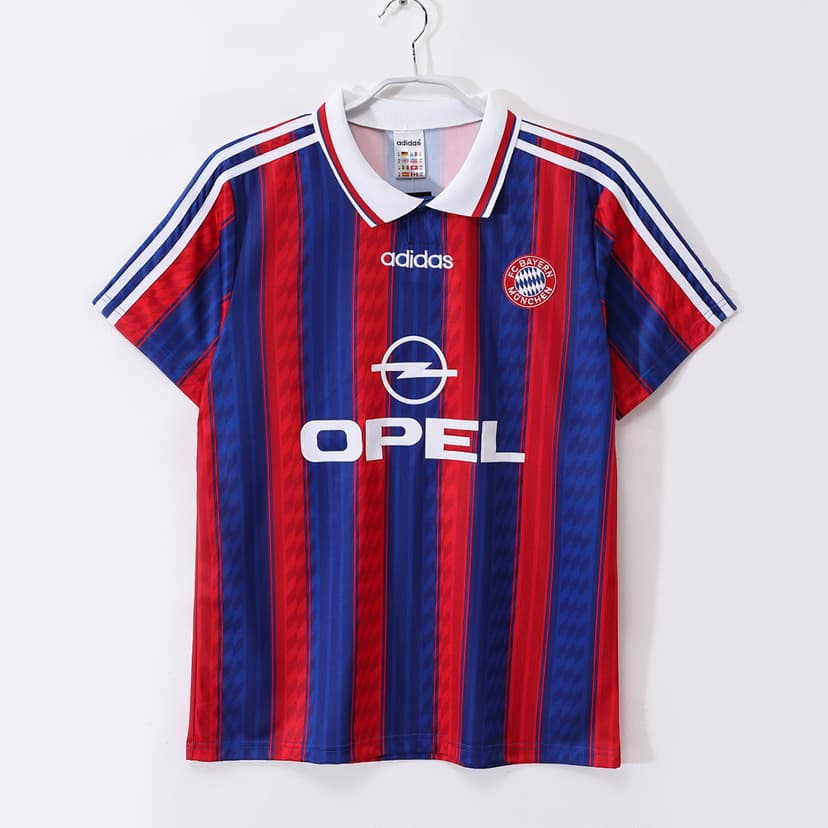 Bayern Munich Retro Shirt 1995/97 Home — photo 1