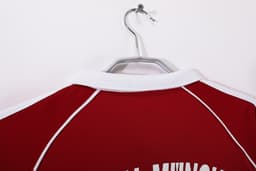 Bayern Munich Retro Shirt 2006/07 Home — photo 3