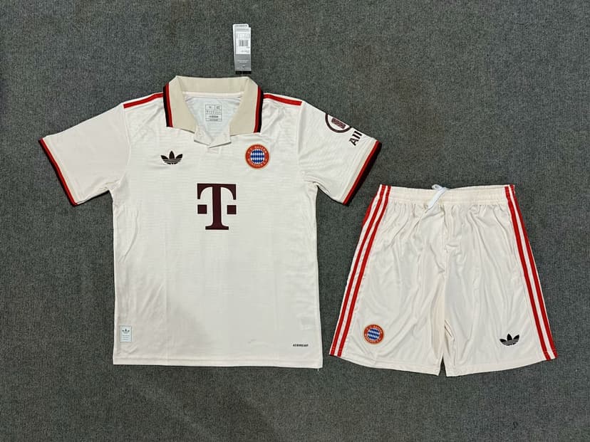 Bayern Munich Third Kit for Adult 2024/25 — photo 1