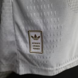Bayern Munich Away Jersey — photo 4