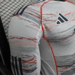 Bayern Munich Away Jersey Long Sleeve — photo 3