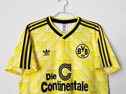 Borussia Dortmund Retro Shirt 1988 Home — photo 3