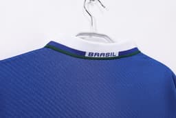 Brazil Retro Shirt 1996 Away — photo 3