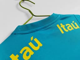 Brazil Retro Shirt 2021 Training — photo 3
