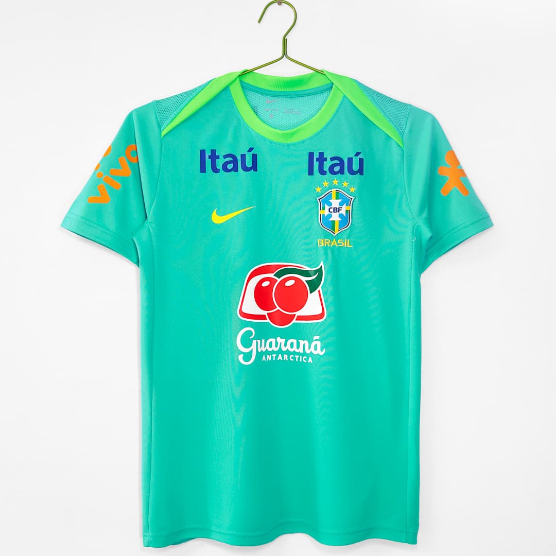 Brazil Retro Shirt 2024 Training — photo 1