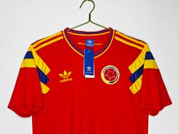 Colombia Retro Shirt 1990 Away — photo 3
