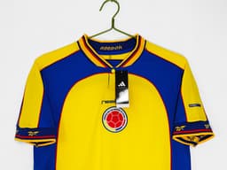 Colombia Retro Shirt 2001 Home — photo 3