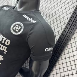 Cruz Azul Third Jersey 2025/26 — photo 4