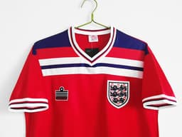 England Retro Shirt 1982 Away — photo 3