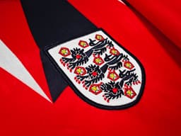 England Retro Shirt 1992 Away — photo 4