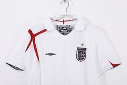 England Retro Shirt 2006 Home — photo 4