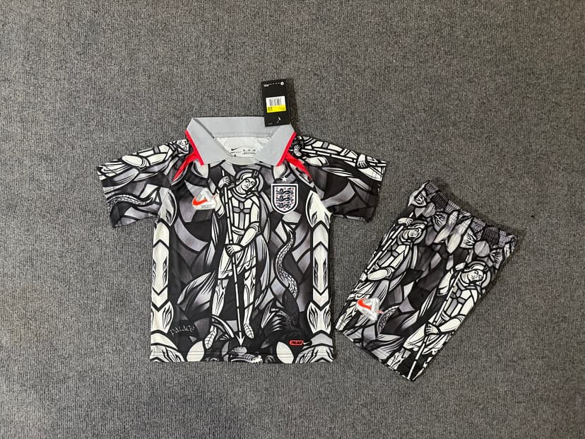 England Kit for Kids 2026 — photo 1