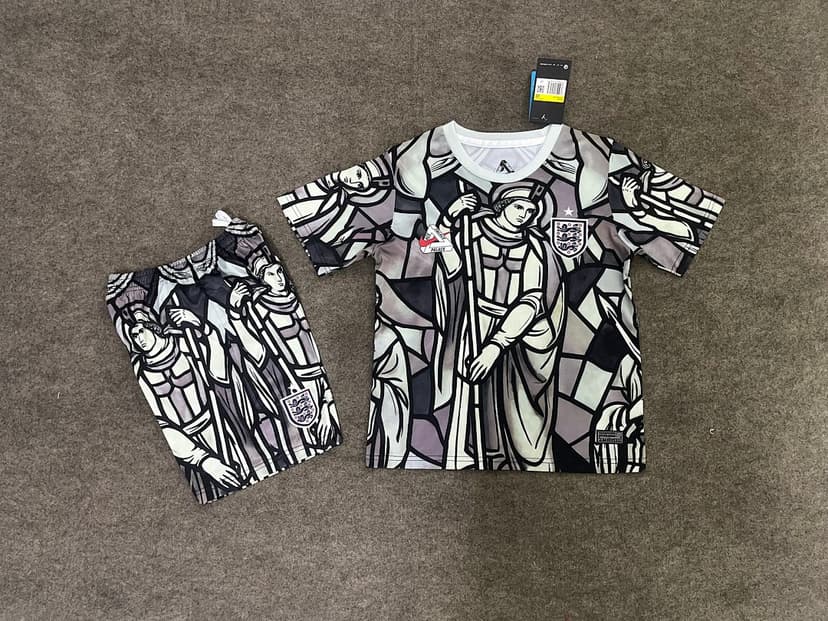 England Kit for Kids 2026 — photo 1