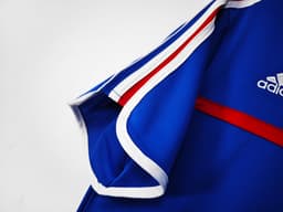 France Retro Shirt 2000 Home — photo 2