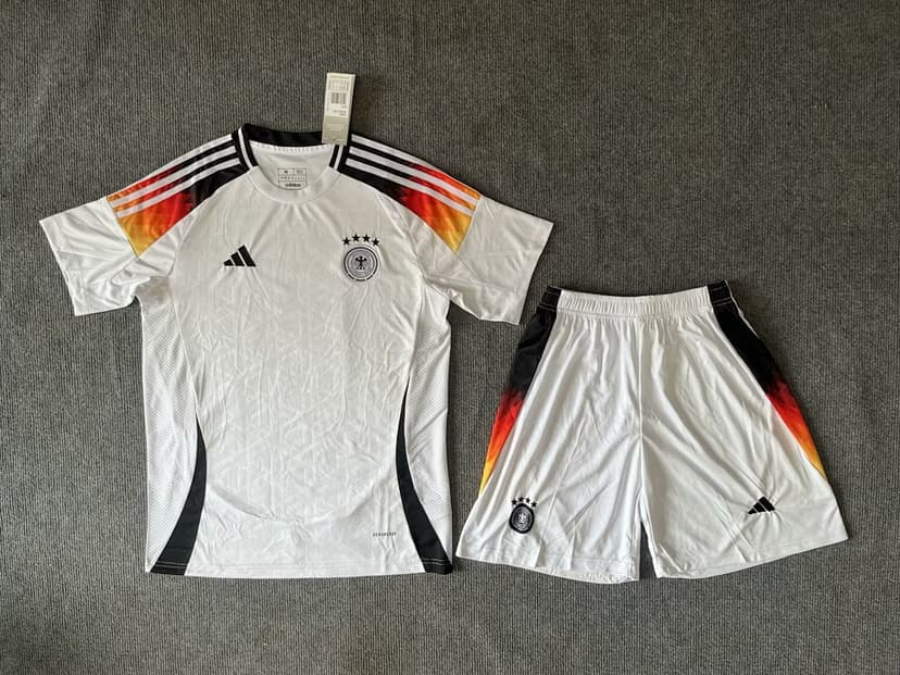 Germany Home Kit for Adult 2024/25 — photo 1