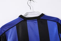 Inter Milan Retro Shirt 1999/00 Home — photo 2