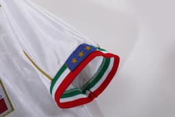 Italy Retro Shirt 1995 Away — photo 4