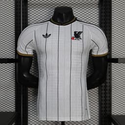 Japan Away Jersey — photo 1