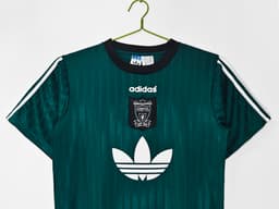 Liverpool Retro T-Shirt 1995/96 — photo 4