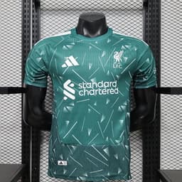 Liverpool Goalkeeper Jersey — photo 1