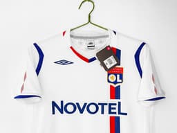 Lyon Retro Shirt 2008/09 Home — photo 2