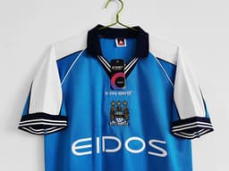 Manchester City Retro Shirt 1999/01 Home — photo 3