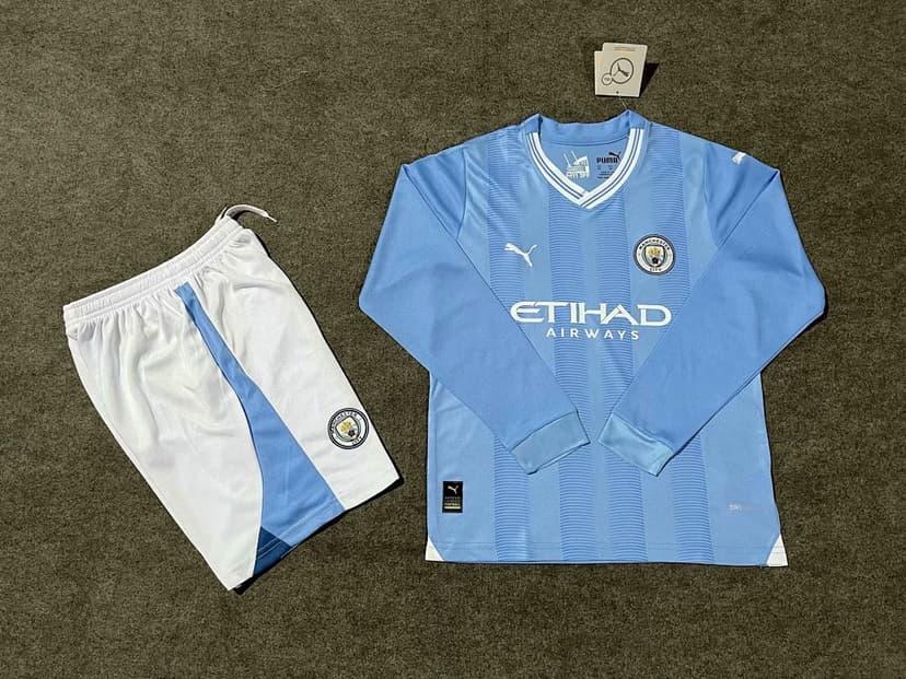 Manchester City Home Kit for Kids 2023/24 Long Sleeve — photo 1