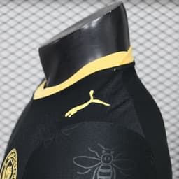 Manchester City Away Jersey — photo 3
