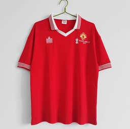 Manchester United Retro Shirt 1977 Home — photo 1