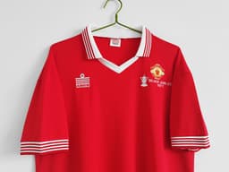 Manchester United Retro Shirt 1977 Home — photo 3