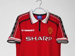 Manchester United Retro Shirt 1998/99 Home — photo 3