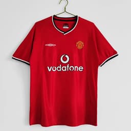 Manchester United Retro Shirt 2000/02 Home — photo 1