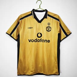 Manchester United Retro Shirt 2001/02 — photo 1