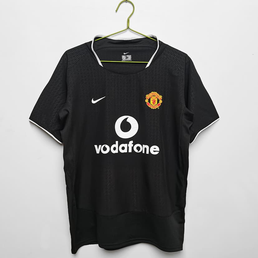 Manchester United Retro Shirt 2003/04 Away — photo 1