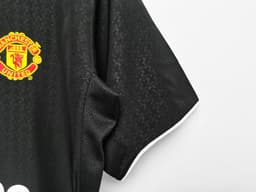 Manchester United Retro Shirt 2003/04 Away — photo 4