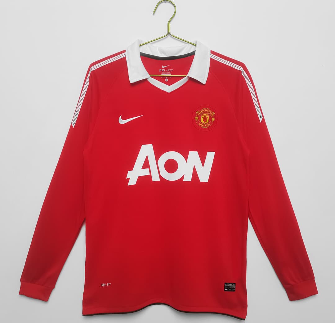 Manchester United Retro Shirt 2010/11 Home Long Sleeve — photo 1