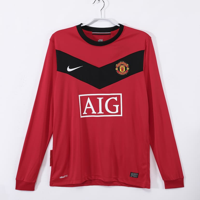Manchester United Retro Shirt 2010 Home Long Sleeve — photo 1