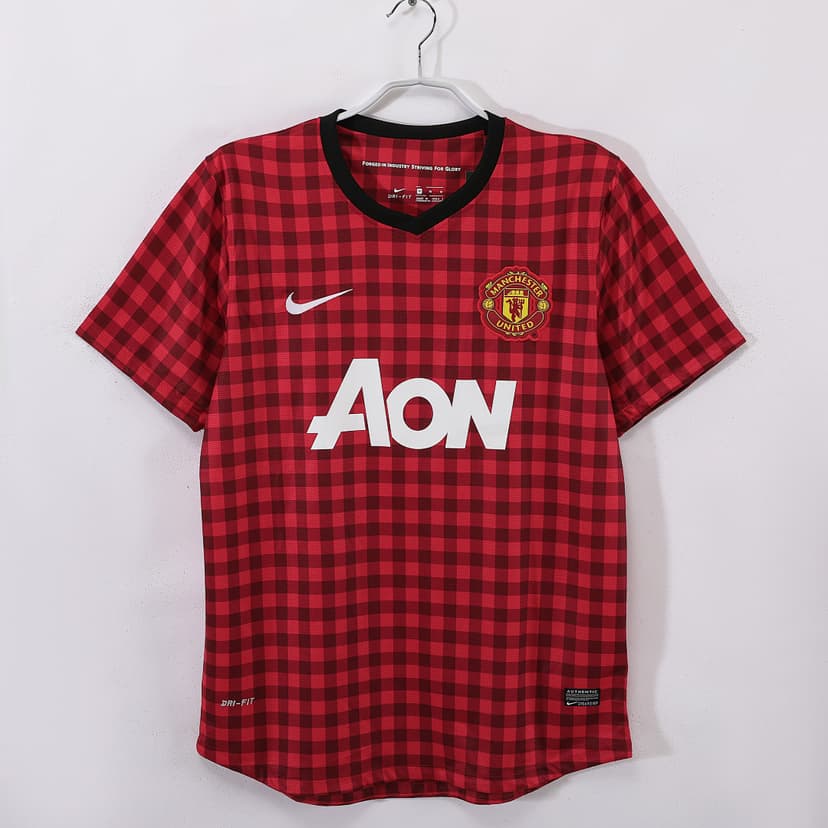 Manchester United Retro Shirt 2012/13 Home — photo 1