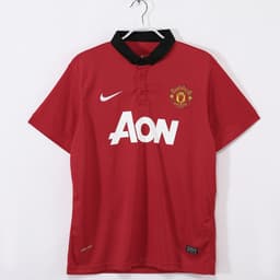 Manchester United Retro Shirt 2013/14 Home — photo 1