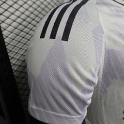Manchester United Away Jersey 2025/26 — photo 4