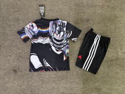 Manchester United Training Kit for Kids 2026/27 — photo 2