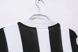 Newcastle United Retro Shirt 1995/97 Home — photo 2