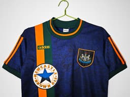 Newcastle United Retro Shirt 1997/98 Away — photo 3